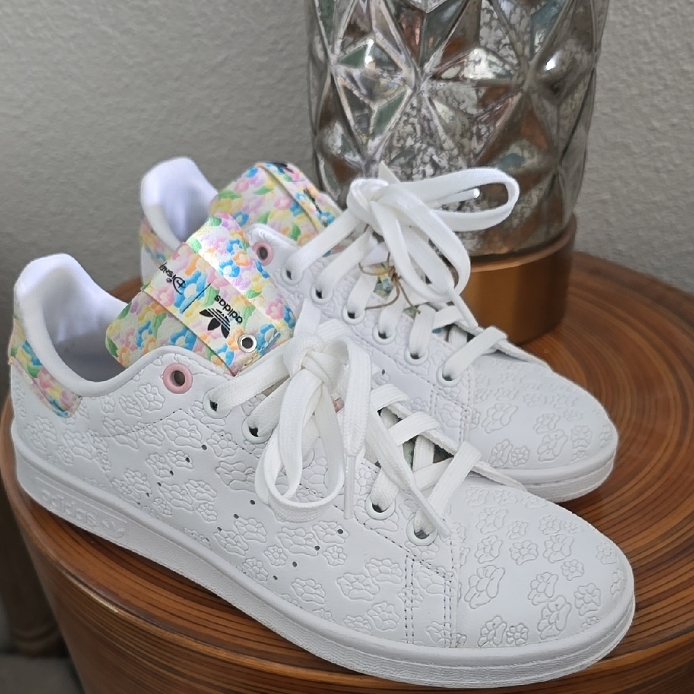Adidas Women Stan Smith White Sneakers